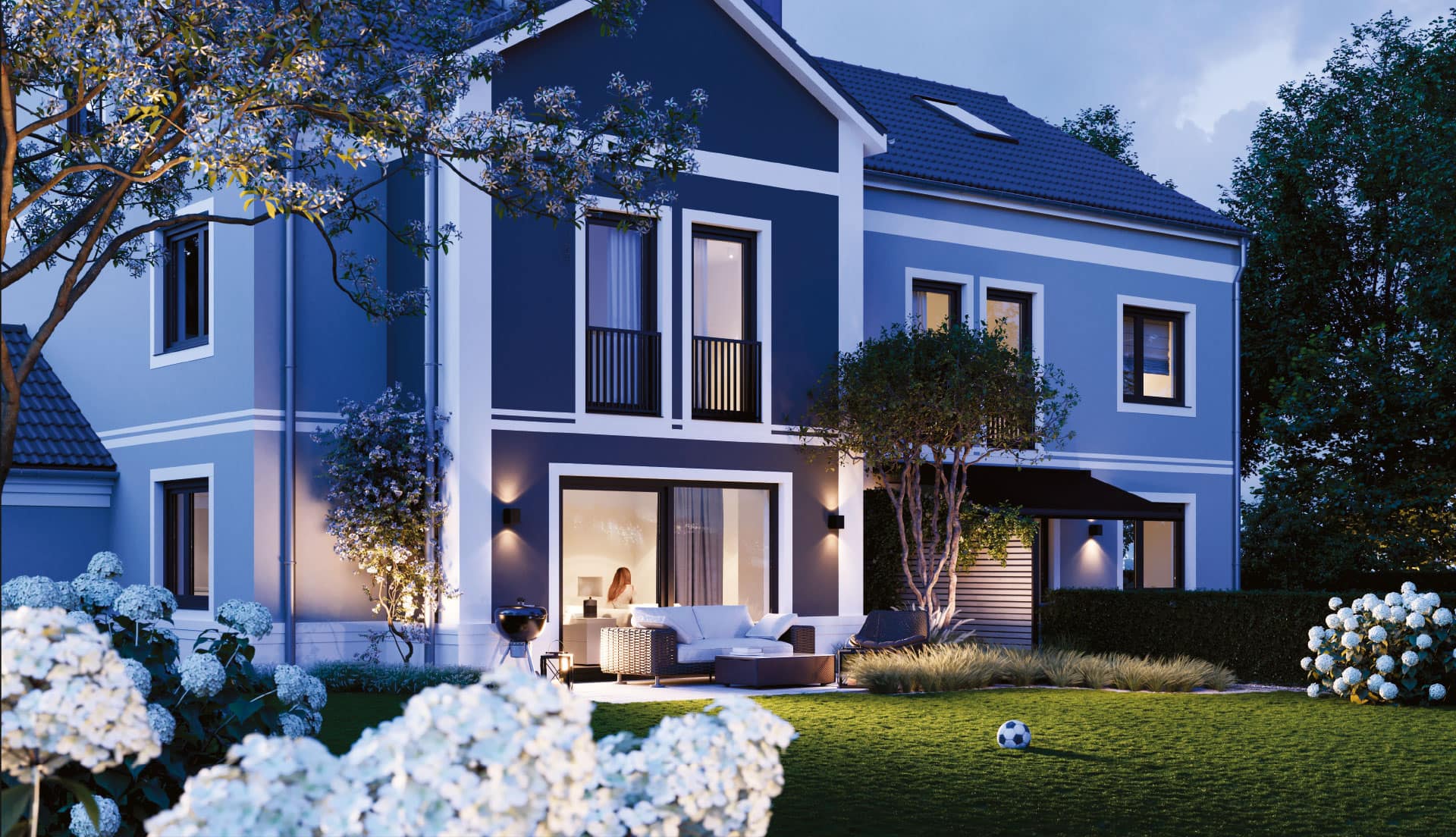 Neubau-Villa der Chiemgau Residenzen im Abendlicht